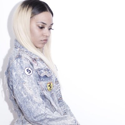 M__GLAM's profile picture. Follow Me On IG: https://t.co/rOVKj0ZfVu