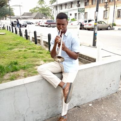 MoyinoluwaMich2's profile picture. gentle Humble going guy