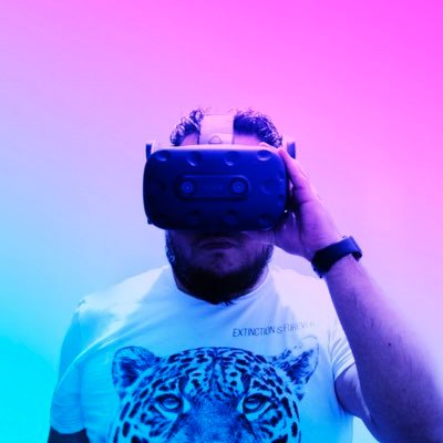 Graphic Designer, Space Cowboy 🚀 Gamer/PC Enthusiast, Geek, Movies, Sci-Fi!! and neat stuff #TacosRule 🌮. assorted tweets in English & Spanish 😋