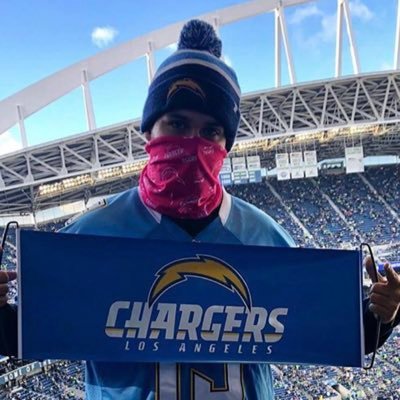 Los Angeles Chargers Season Ticket Holder and Mexican Food Expert #NCDinos #ClipperNation #Dodgers #LFC #YNWA #Chargers⚡️