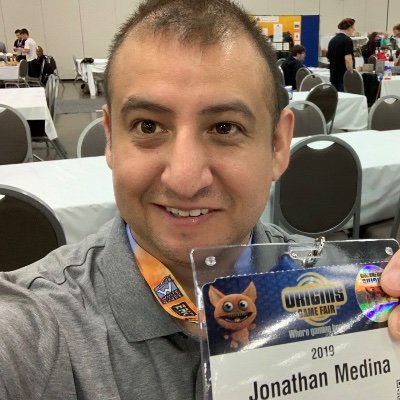 Hello friends! This is my dedicated #Hearthstone Twitter account. Come enjoy my #Hearthstone tweets. I'll try to keep this account salt free or your money back!