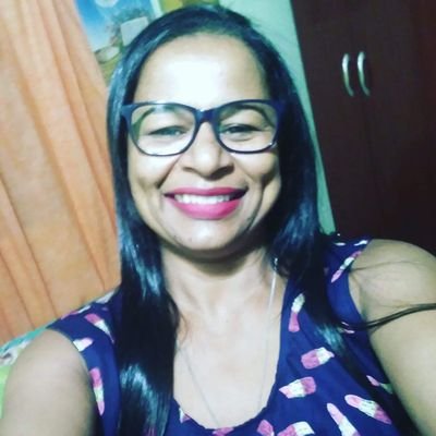 sou uma pessoa muito carismática e sorridente adoro conviver com pessoas especiais e amo a vida ❤️