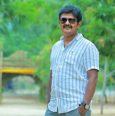 shunpakee's profile picture. Finished my film technology in FTIT.Working as a cinematographer in tamil & telungu film industry.Running a wedding studio titled ANAND PHOTO FARMS.