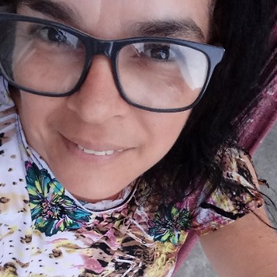 Serva do Deus altíssimo e totalmente dependente da graça Dele!