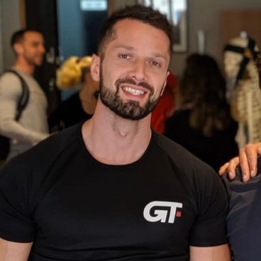 GoTrainFitness1's profile picture. Online Personal Fitness Coach 

I help people get into great shape whilst enjoying the food they love. 

If you need clarity, support and accountability 🗣