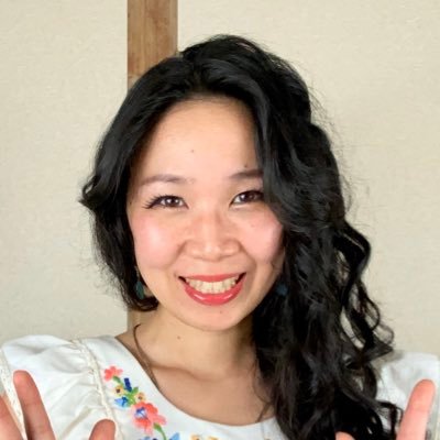 日本の一画を地上の楽園に変える人｜植物と会話して物議を醸すYouTuber(登録者様2.3万人)｜屋号名：のと風(かぜ)ふぁ〜む｜東京出身｜アナスタシア読者 ｜趣味のバラ栽培含め自然栽培歴17年目｜野草・山菜の名前早わかりアプリ3選動画を下記公式LINEで無料プレゼント中🎁↓↓↓