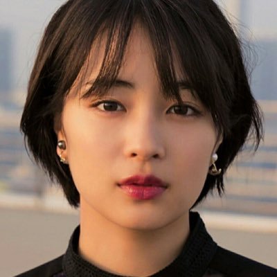 よりぬ 親に整形したいって言って手術代前貸ししてもらおうかな まあ許してもらえるとは思わんけど 絶対反対されるよなあ 一般人やもん 整形する必要なんてないとか言われそう