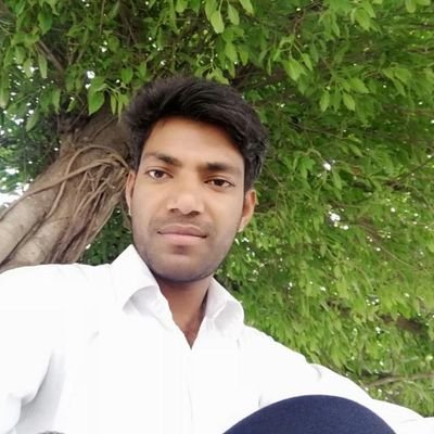 कोई कार्य मनुष्य से बड़ा नही
हारा वही है जो लड़ा नही