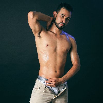 AlessandroWye's profile picture. 