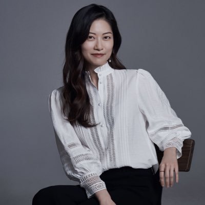 Working in #tech and having a blast in Seoul. Trying to be cosmopolitan, but very Korean at heart💕