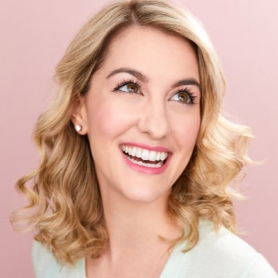 sami_griffith_'s profile picture. Actor Comedian Feminist in NYC