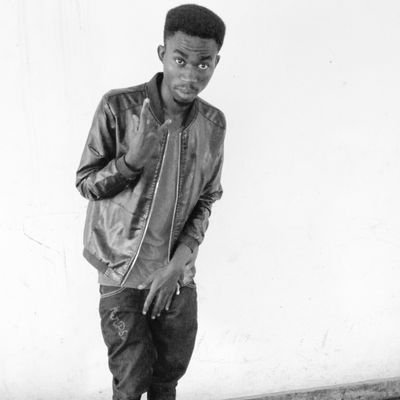 artist songwriter
news https://t.co/KLAqrU67vq marketing specialist.Videographer