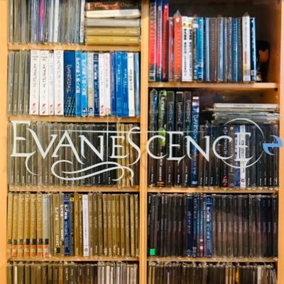 Evanescence Universe Official Twitter page. Evanescence Merchandise Collection Founded in 2003. Met @amyleeev and @evanescence in 2011! #4LoveofTheirMusic