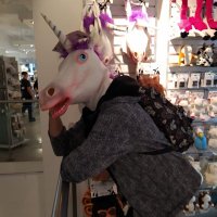 10 (@mustlovegeeks) 's Twitter Profile