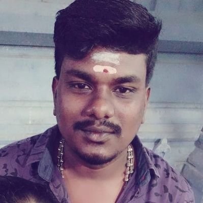 காது குத்தும் தொழில்