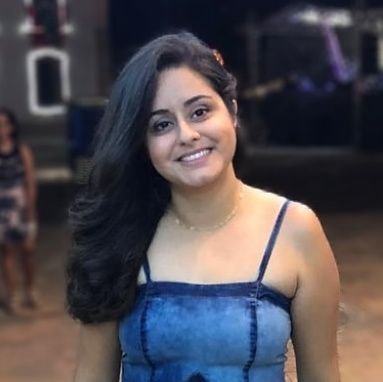 carolcviana's profile picture. 