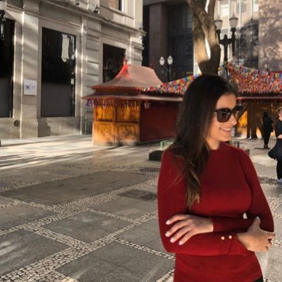 arienesantos18's profile picture.