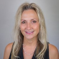 Debbie Scott - @debbiescotts Twitter Profile Photo