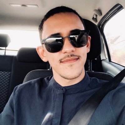 wicleymartins_'s profile picture. Batidas na porta da frente, é o tempo.