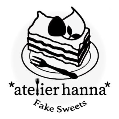 粘土や色々な素材で、食べられない!美味しそう!なフェイクスイーツを作っています。池袋コミュニティカレッジで定期講座の講師をしています。