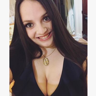 sarahmodica3's profile picture. 