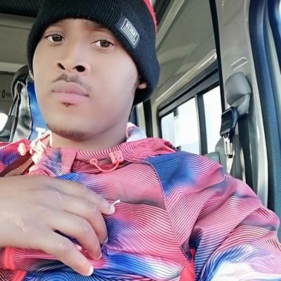 MthandiThabiso's profile picture. Insizwa ezithandayo. Esuka kwamaphumulo ebhamshela