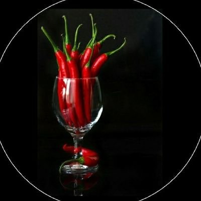 OuPimenta's profile picture. Pimenta na opinião dos outros é refresco!