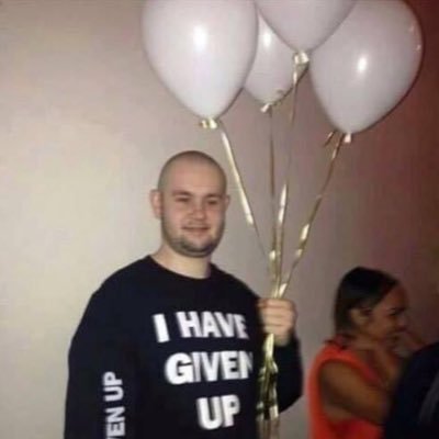 azulaapologist's profile picture. when will i be free?