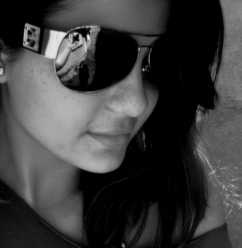 Mas pra quem tem pensamento forte o impossível é só questão de opinião.♪