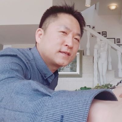 ufo6666's profile picture. 1%가아닌 99%가 행복한세상