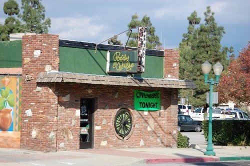 venue for punk rockabilly psychobilly with great food and stiff drinks open 11am/2am @ 41 w. ramsey banning ca 951 922 8803 come join us for a pint