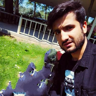 Mehmet_Celik_7's profile picture. İnsan içe doğru konuşur,dışa susar halbuki.Bazen kulağıyla değil yüreğiyle dinlemeli...