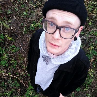Scripttag10's profile picture. I'm from the Lake District. I take photos of random shit and draw stupid pictures hope you enjoy