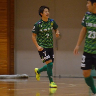 futsalkozo1373's profile picture. Fリーグ Division2 ヴィンセドール白山No.7 三重→石川 南勢高校/皇學館大学/音地自動車 おでんと焼き鳥をこよなく愛する少年。ウェアサポートしていただいてるRUGAL様のオフィシャルはこちら→ https://t.co/Mu8awQc9Mt