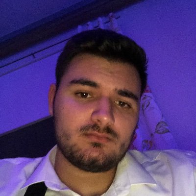Offizieller Twitter Account von Michael Schneider | @StartyourServer
