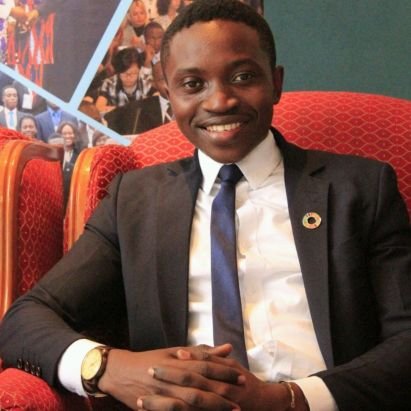 QweciHene's profile picture. 