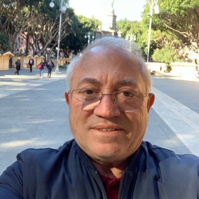 Prof.Dr.İlhan Yetkin Endokrinoloji ve Metabolizma Hastalıkları Uzmanı