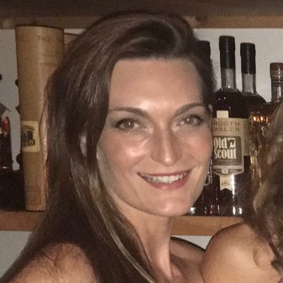 RAKlingbeilDNP's profile picture. Cardiothoracic and vascular CRNA, anesthesia provider, educator, mom of 4