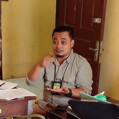 TSatriaMR's profile picture. ▪️Representative PKPA Aceh ▪️PKPA Indonesia ▪️Social Worker Humanitarian ▪️Chief LaPa Aceh ▪️ Cheif FUDar (Forum Unsyiah Darussalam) ▪️Penulis https://t.co/Ml79