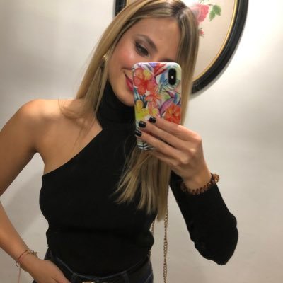 tw es terapia, no le busques sentido a mis tuits. Para postureo, instagram 🤷🏼‍♀️🥴