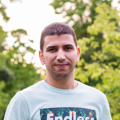 Software engineer and photography lover !