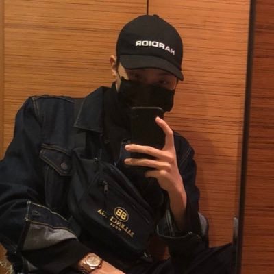 SEOKlEBOT's profile picture. #부루싸이드🦆🧃🌱