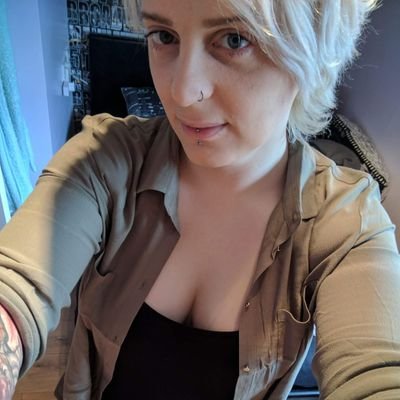 RNAyley's profile picture. PhD Candidate. Part of @RNA_julie's group. Interests: RNA, *omics, ML, Rust. embedded programming, and electronic design. Views are my own. She/Her.