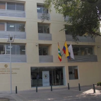 Cuenta oficial de carácter informativo del Centro de Servicios del SPA de Cartagena
Centro, Plazoleta Benkos Biojó, Antiguo Edificio Cajanal,  piso 1