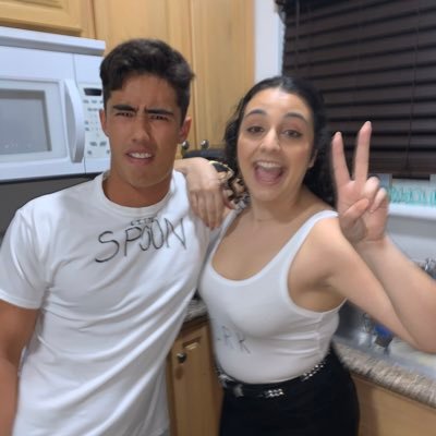 savi_jay's profile picture. 