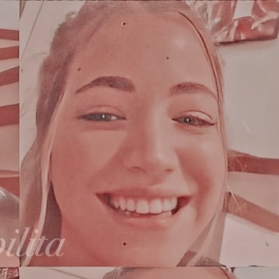 (...) Nunca necesité mucho para ser feliz, pero contigo no necesito nada más 「👼🏻🌸✨」 PASCUALITA 🌟 🇧🇷
