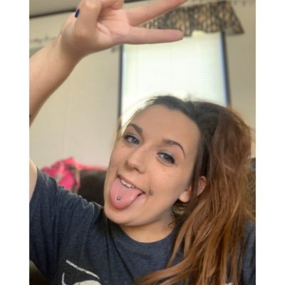 sky_vadala's profile picture. 💀💀💀