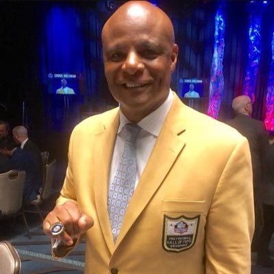 | HOF Quarterback | 9X Pro Bowl | 2X NFL Passing Yards Leader | 5X Grey Cup Champion | UW Football Ring of Honor| IG: Warrenmoon1