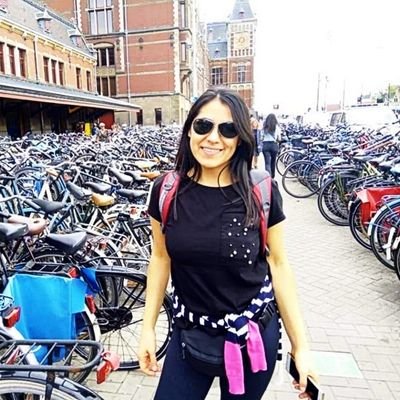 SandraM26134100's profile picture. Vivir la vida ... reír y reír..