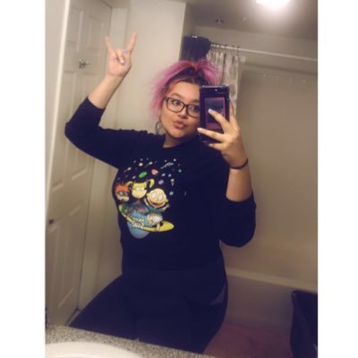 xosammichelexo's profile picture. 🌼🌼